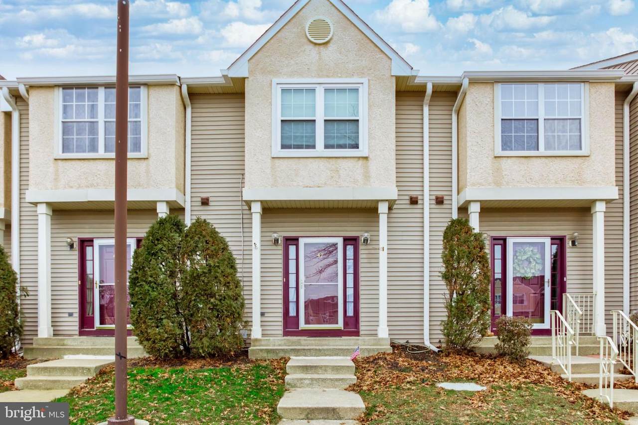 47 Winterberry Court - Photo 1