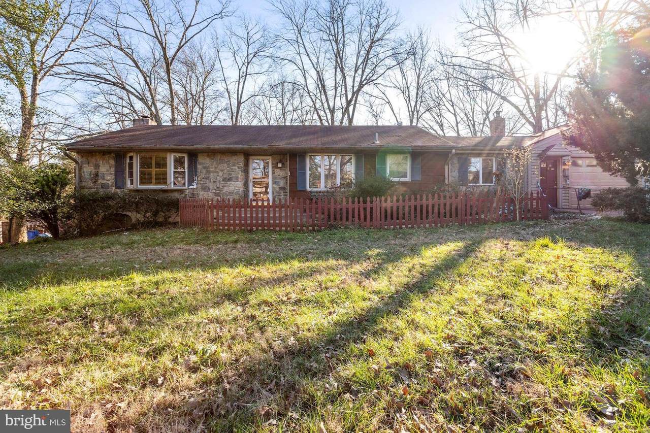 10801 Javins Street - Photo 1