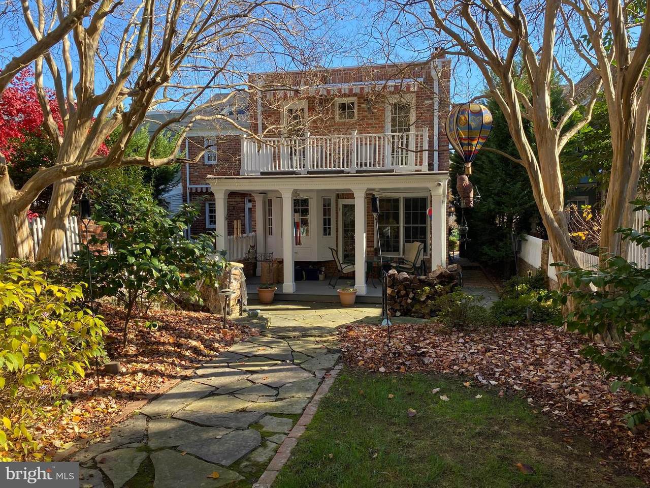 809 Royal Street - Photo 1