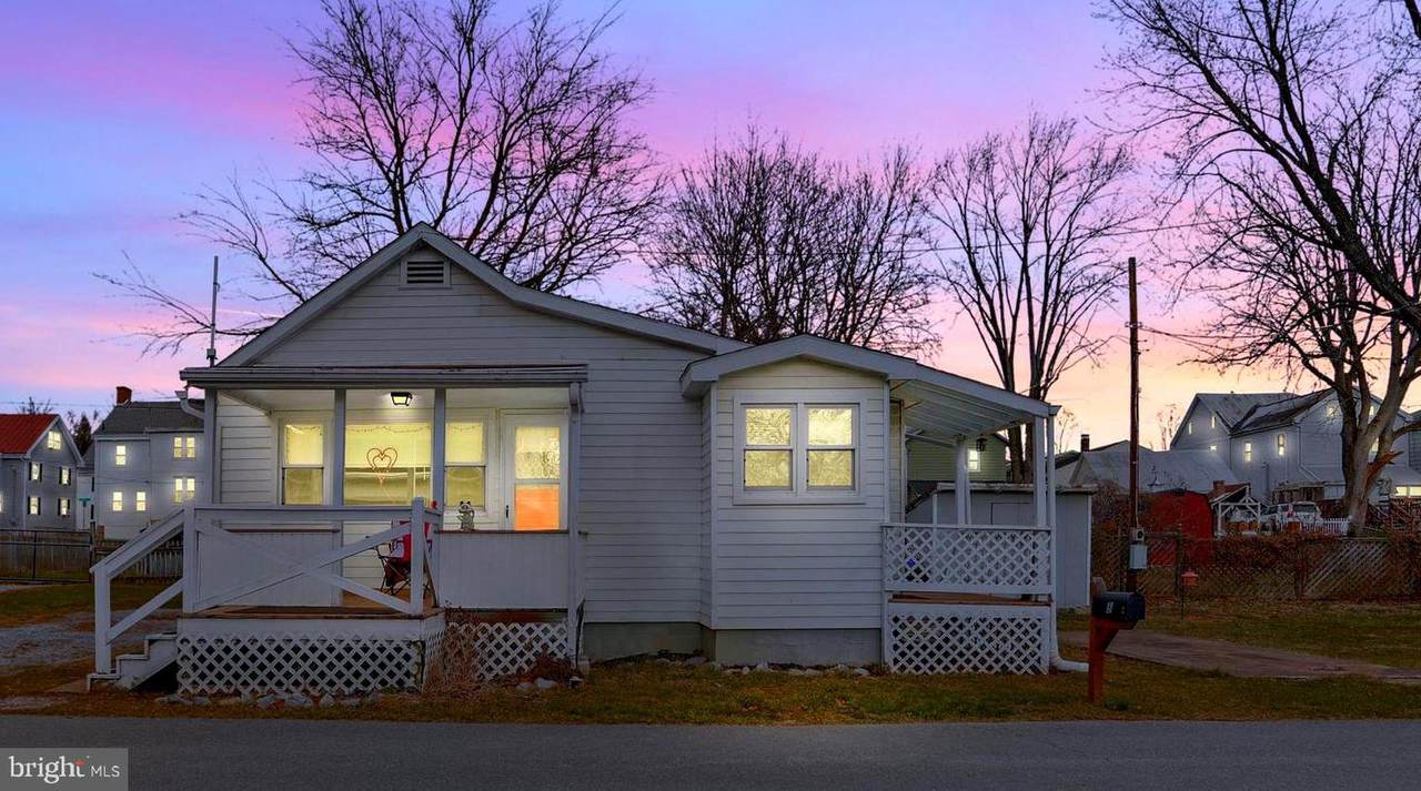 8 Altamont Avenue - Photo 1