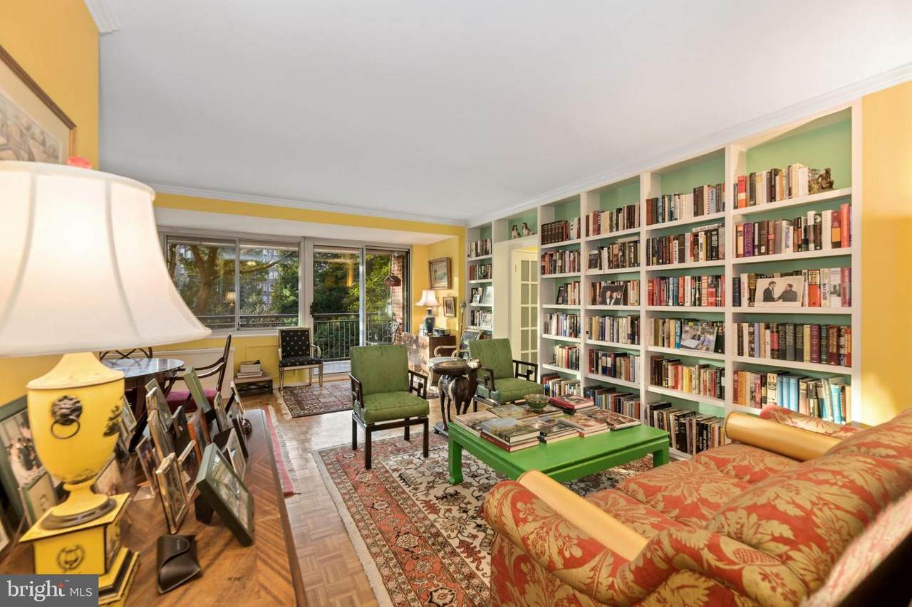 3900 Watson Place - Photo 1