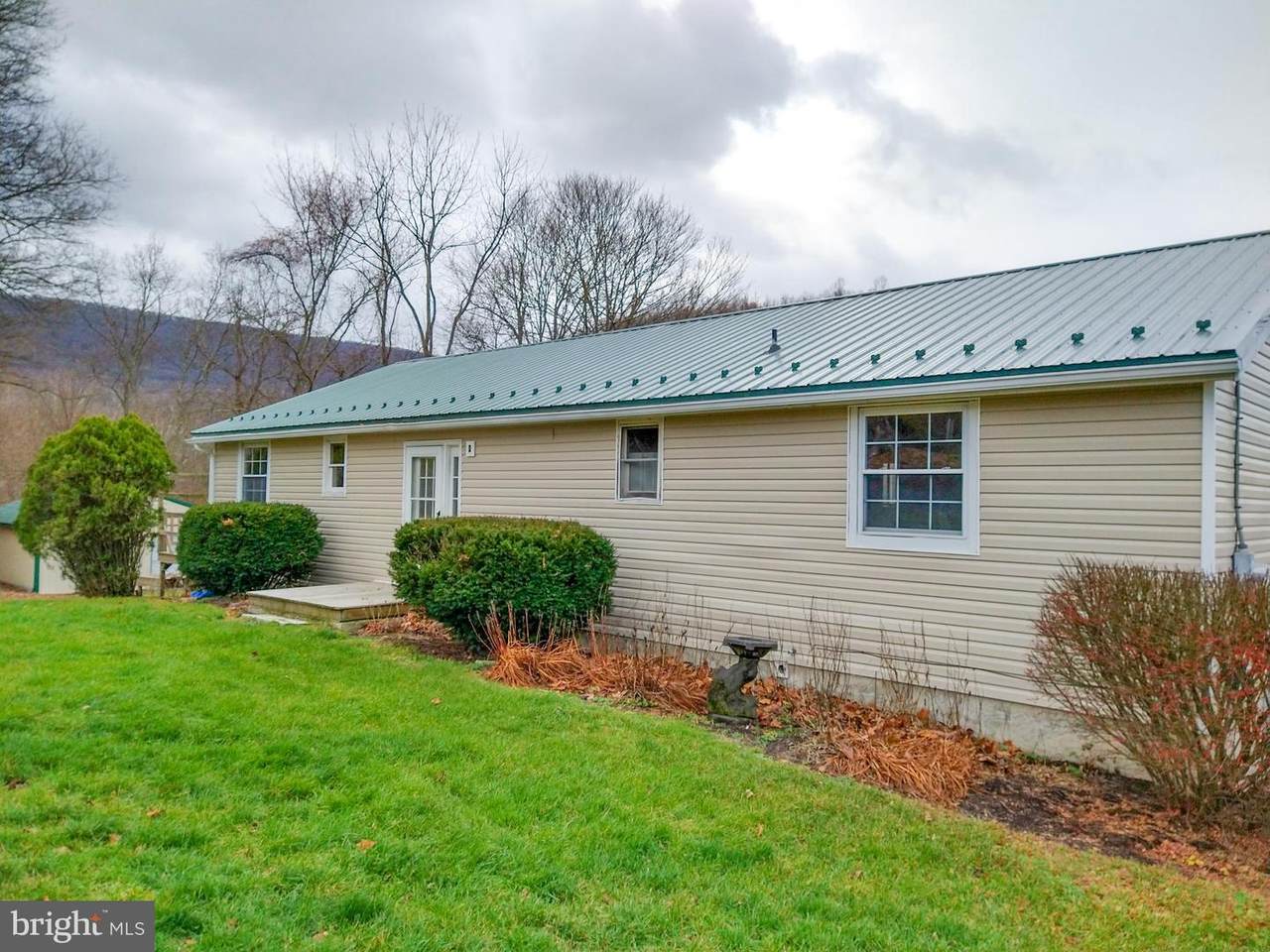 746 Guss Rd. - Photo 1