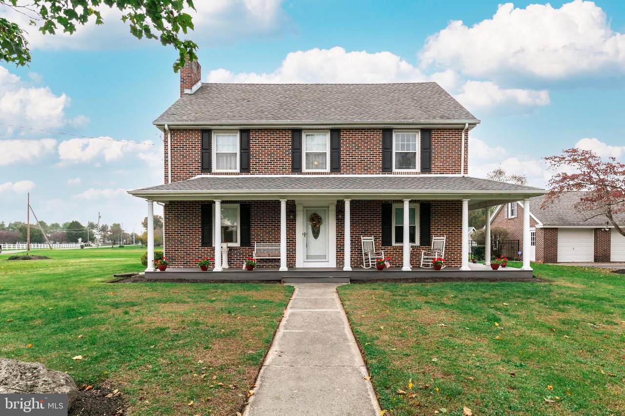 102 Willow Grove Road - Photo 1