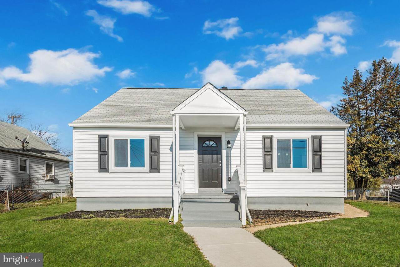 12 Walton Avenue - Photo 1