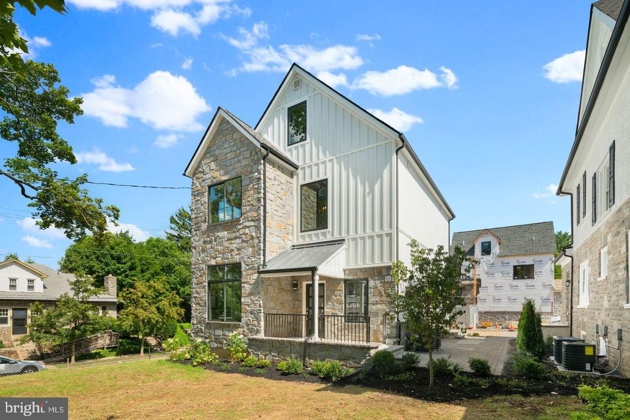 5624 Houghton Street - Photo 1