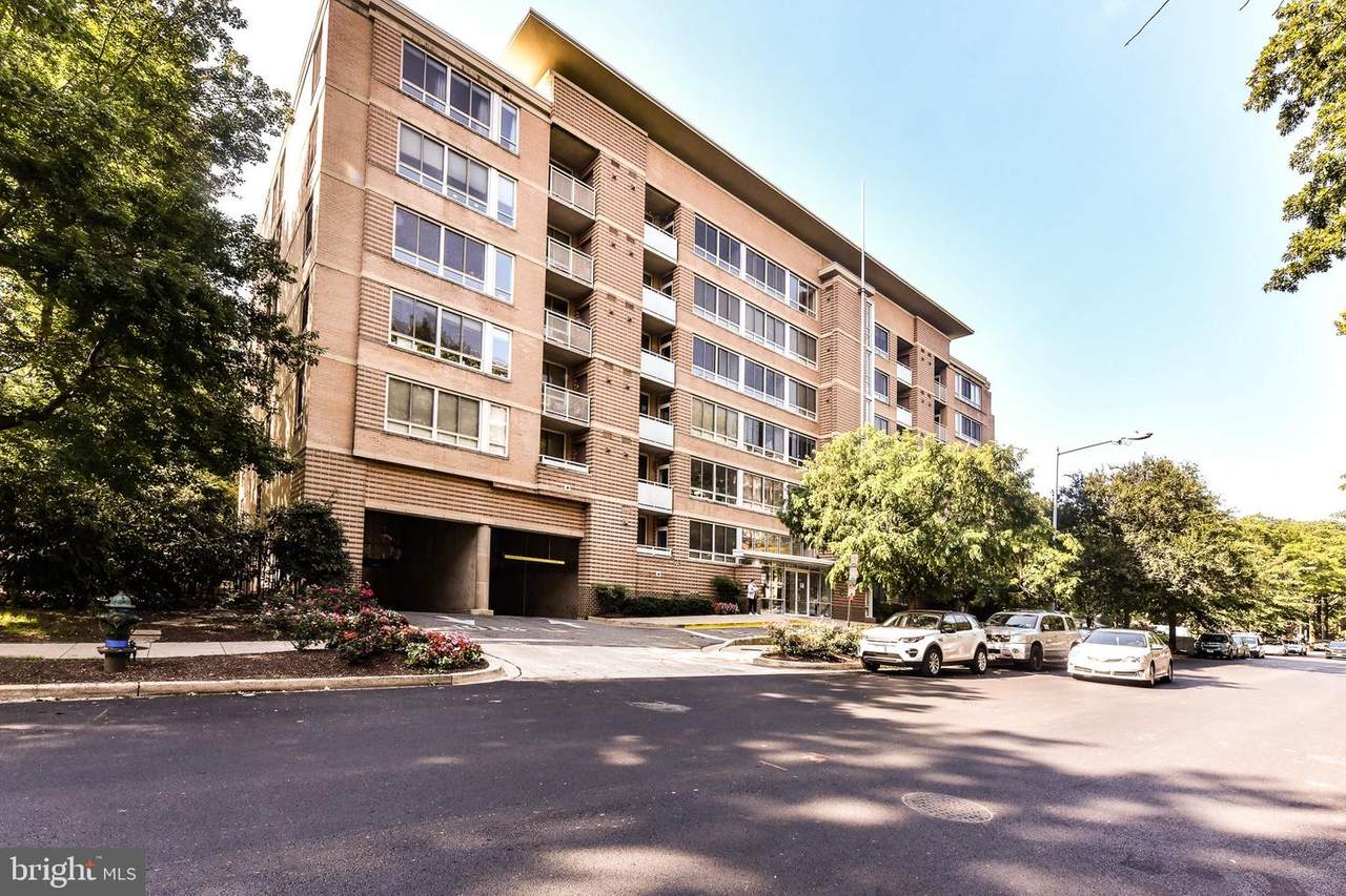 350 G Street - Photo 1