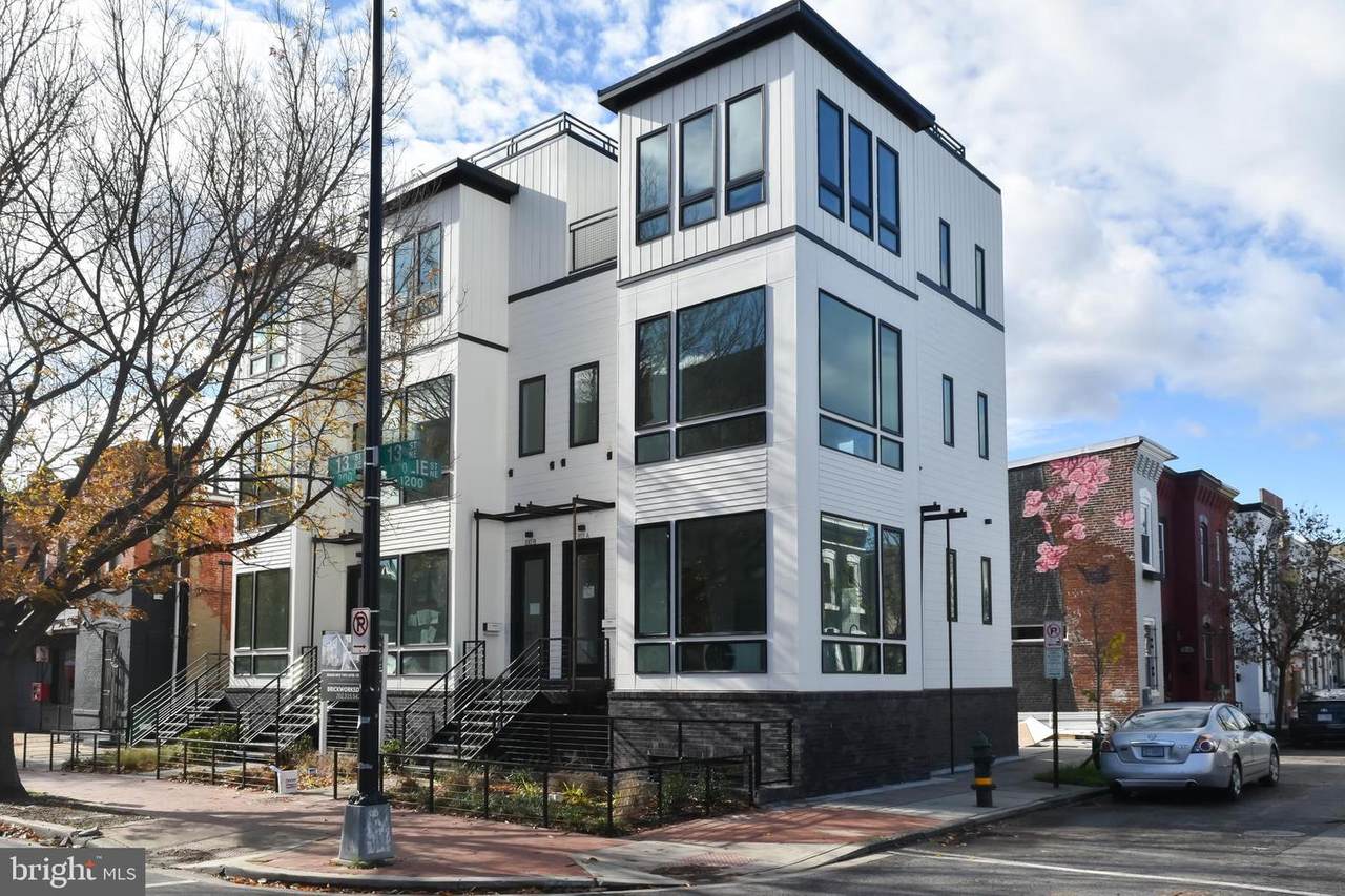 810 13TH Street - Photo 1