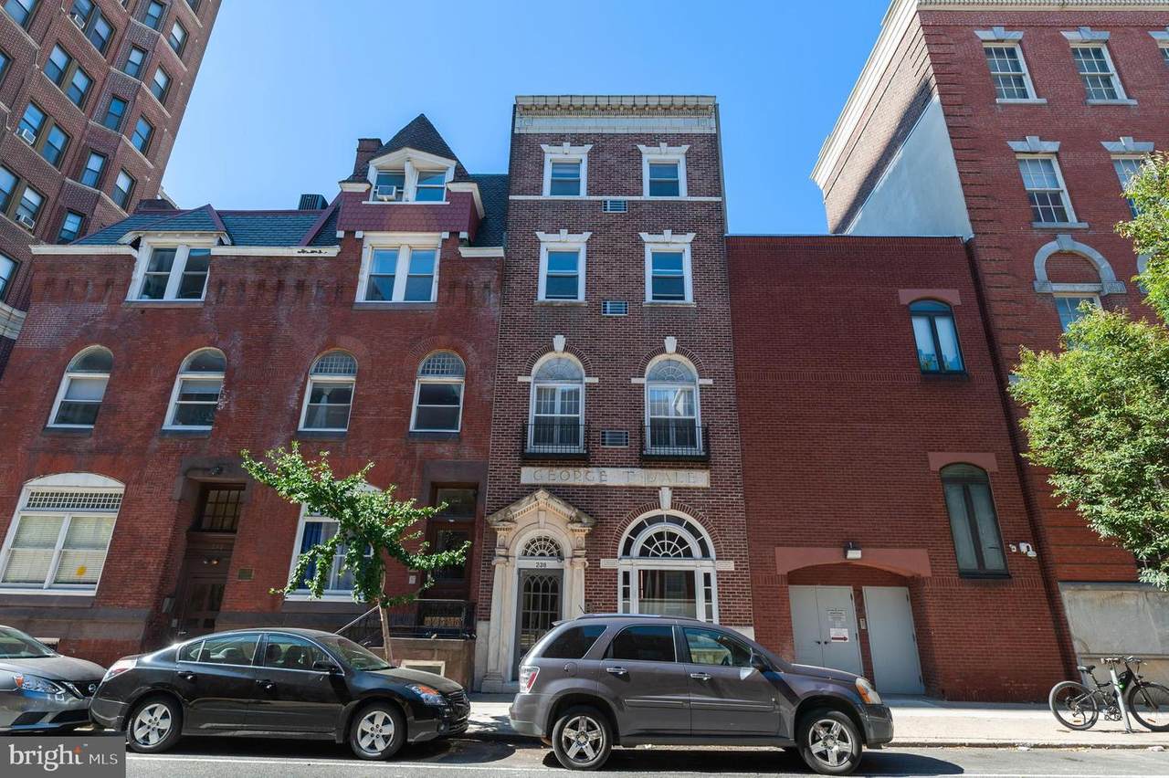 238 13TH Street - Photo 1