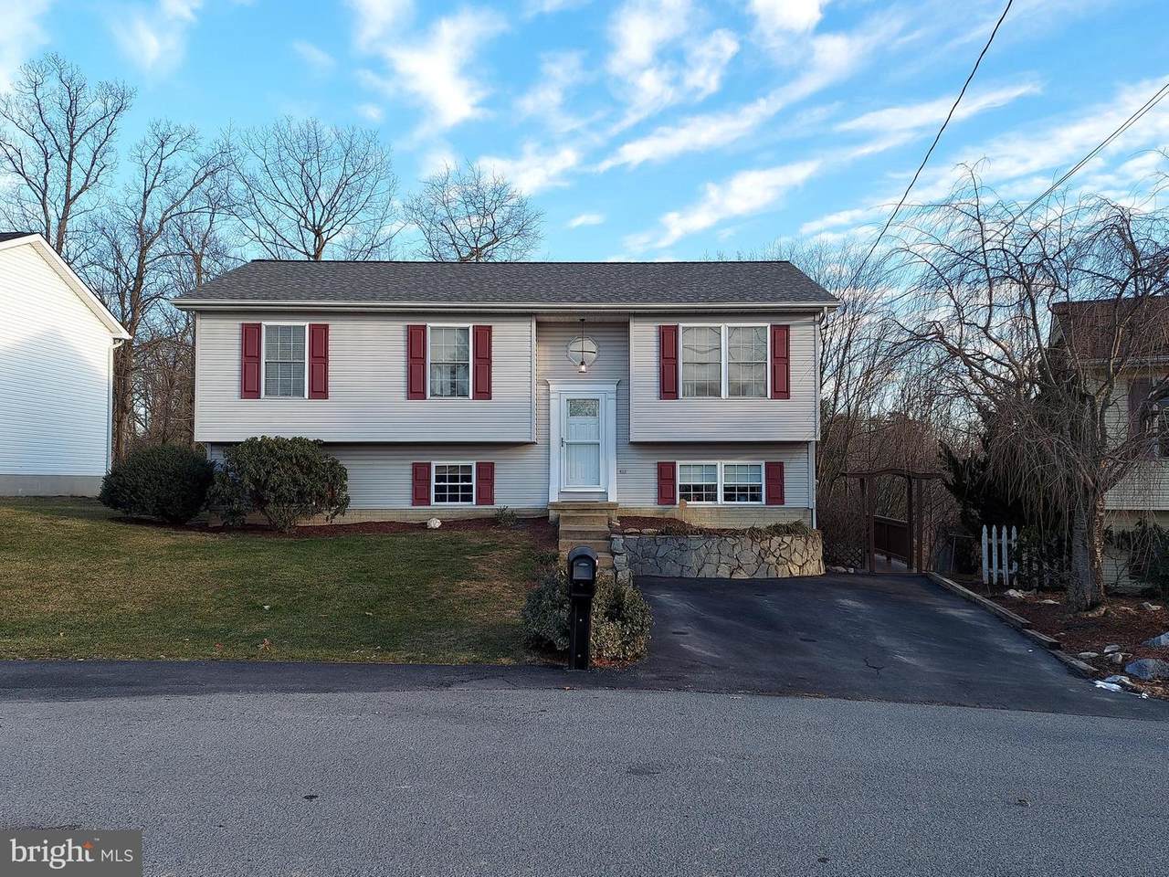 317 Idyllwood - Photo 1