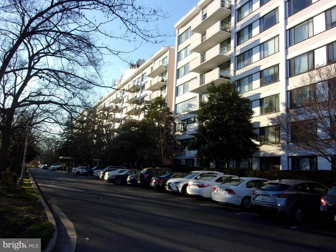 4501 Arlington Boulevard - Photo 1