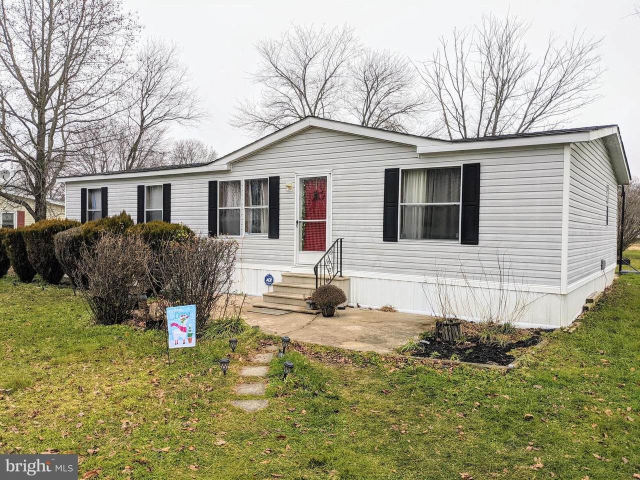 148 Elk Drive - Photo 1