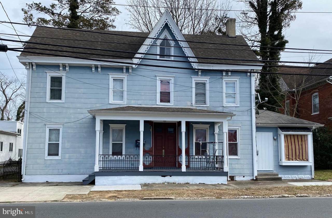301 Walnut Street - Photo 1