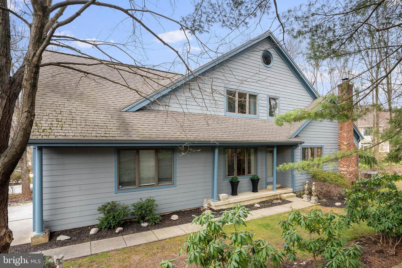 6 Woodstream Court - Photo 1