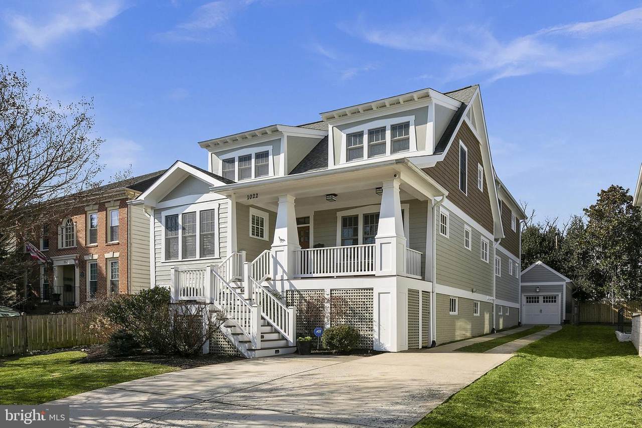 1022 Danville Street - Photo 1