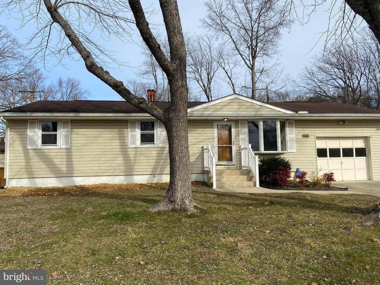 6772 Amherst Road - Photo 1