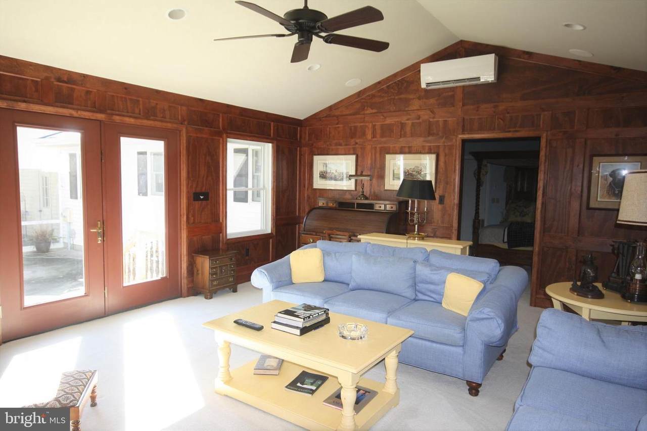 1109 Jefferson Avenue - Photo 1