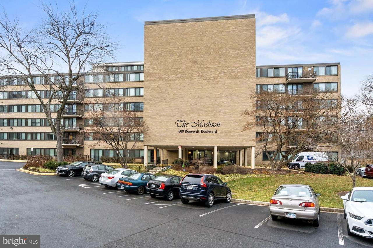 600 Roosevelt Boulevard - Photo 1