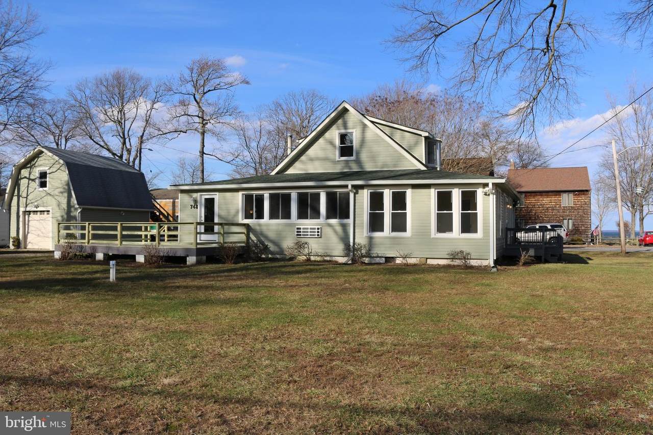748 Walnut Avenue - Photo 1