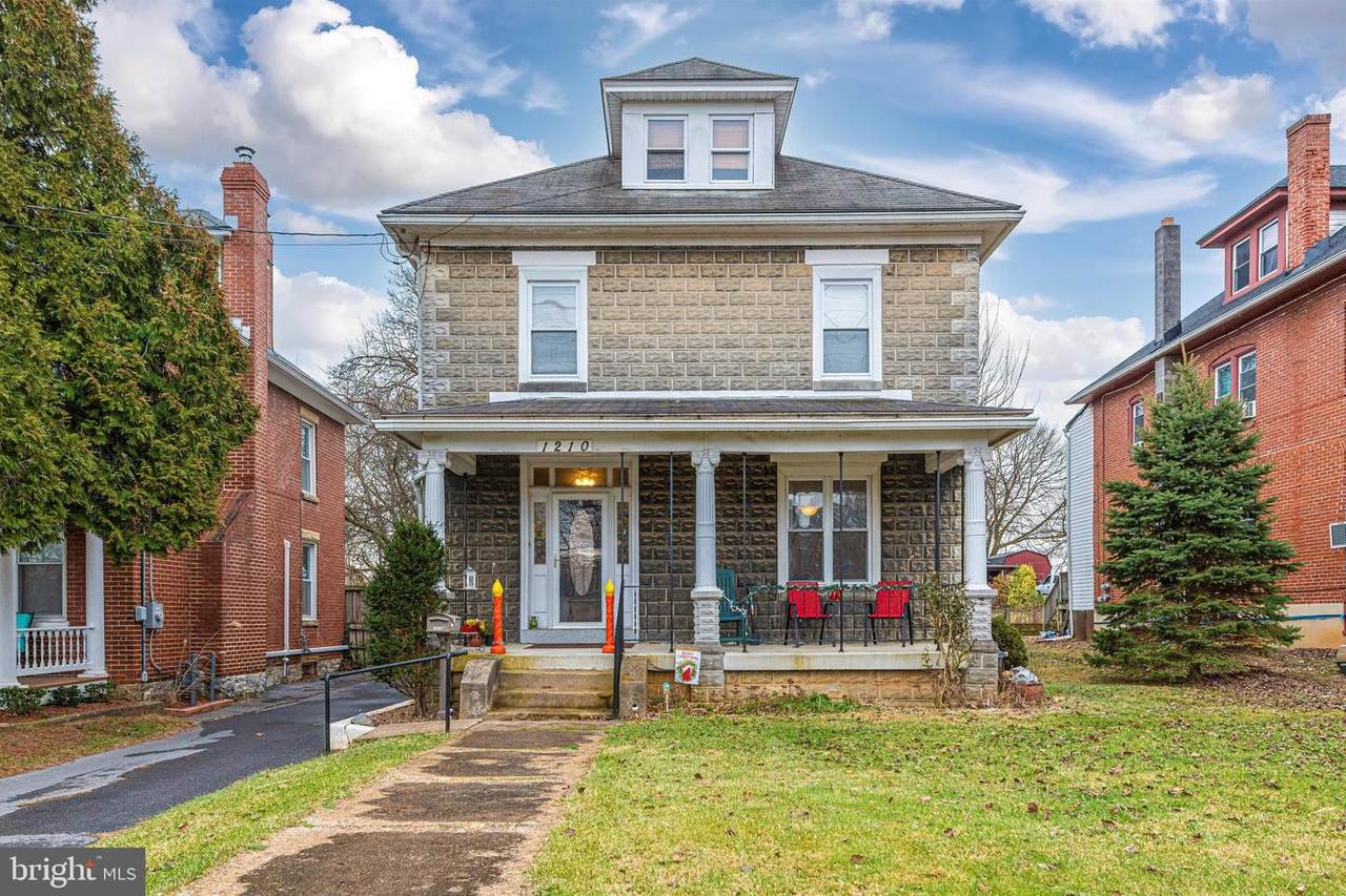 1210 Virginia Avenue - Photo 1