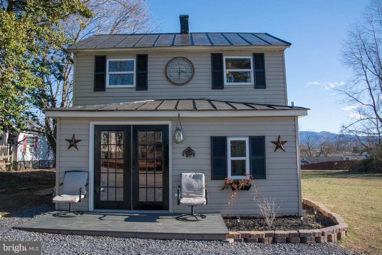 515 Fourth Street - Photo 1