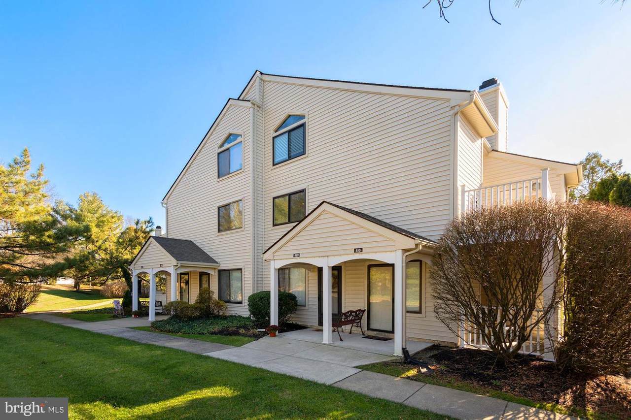 410 Gregorys Way - Photo 1