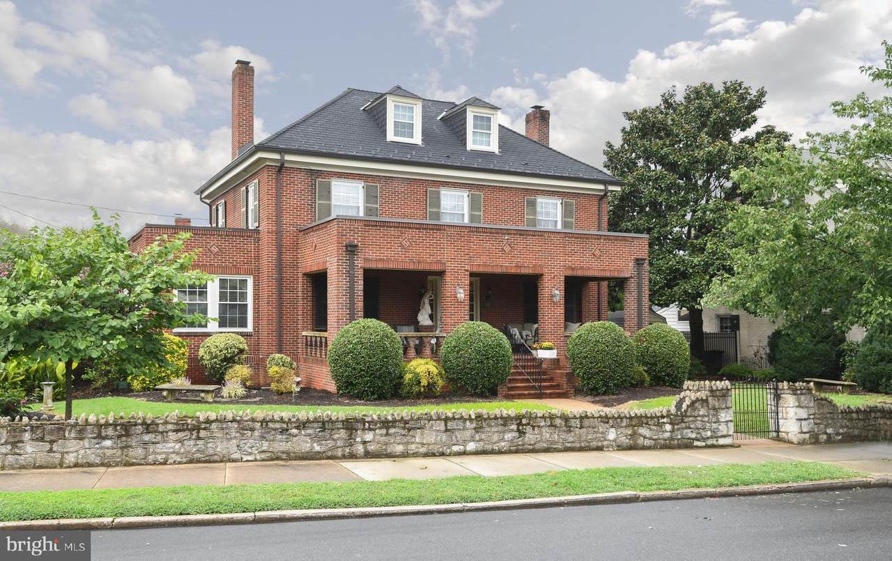 815 Hanover Street - Photo 1