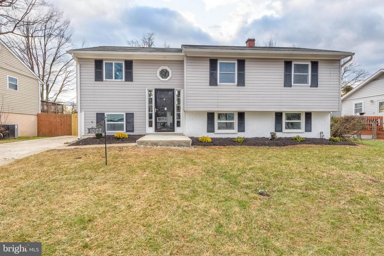 1007 Dunholme Road - Photo 1