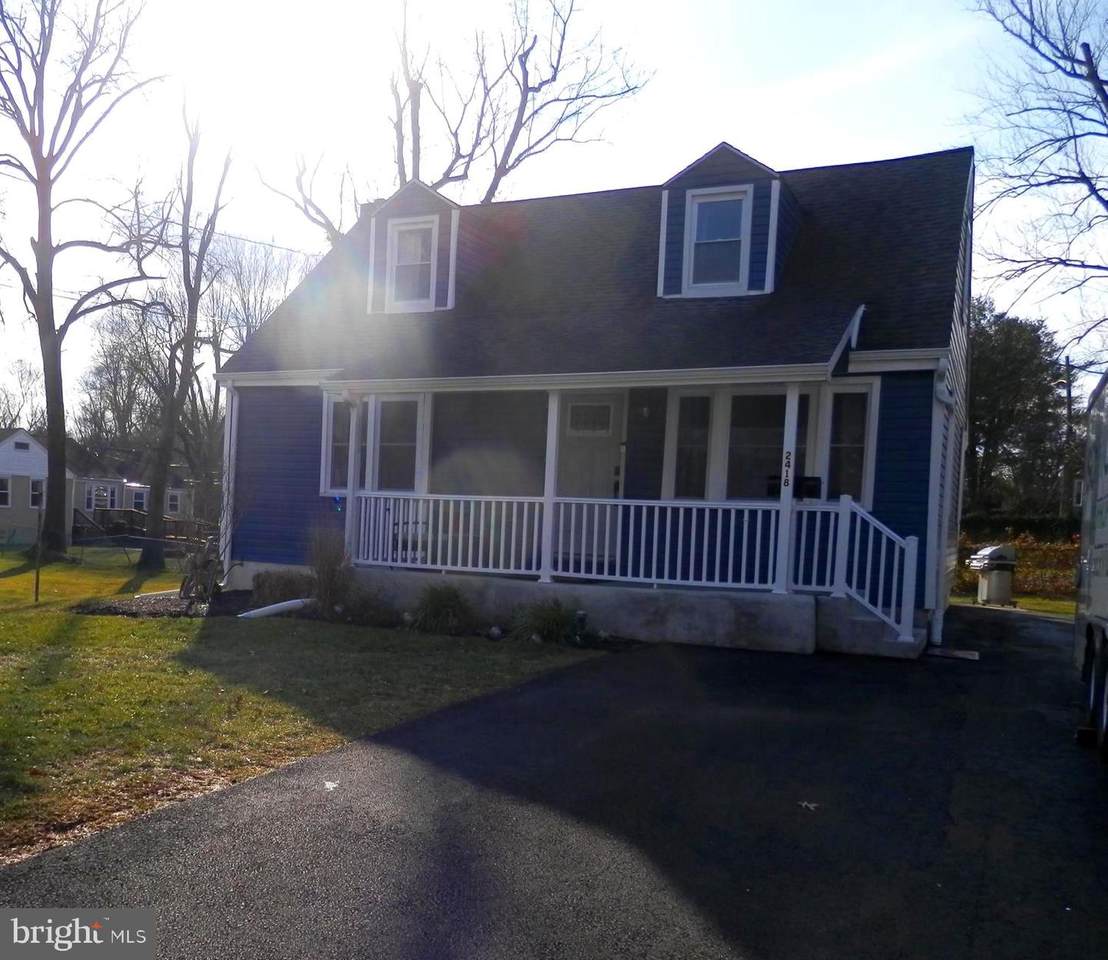 2418 4TH Avenue - Photo 1