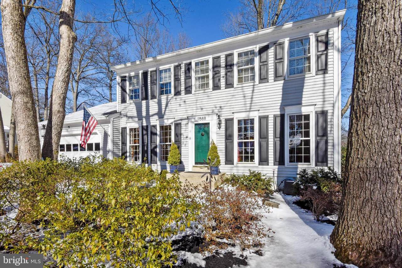 11588 Lake Newport Road - Photo 1