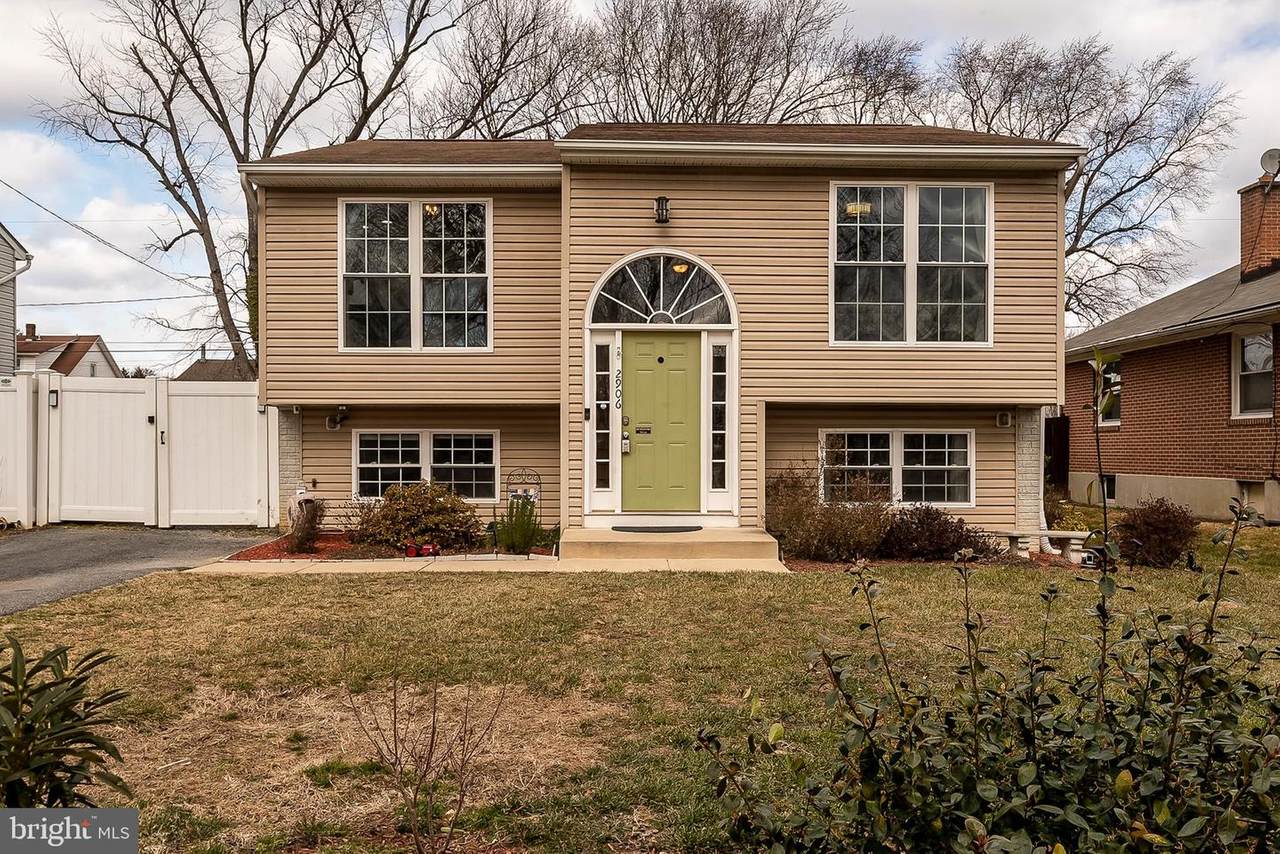 2906 New York Avenue - Photo 1
