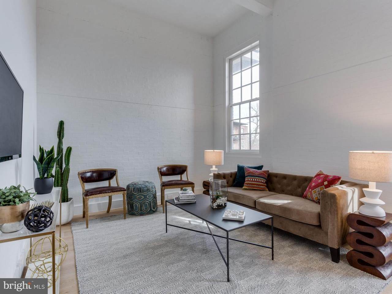 1324 E Street - Photo 1