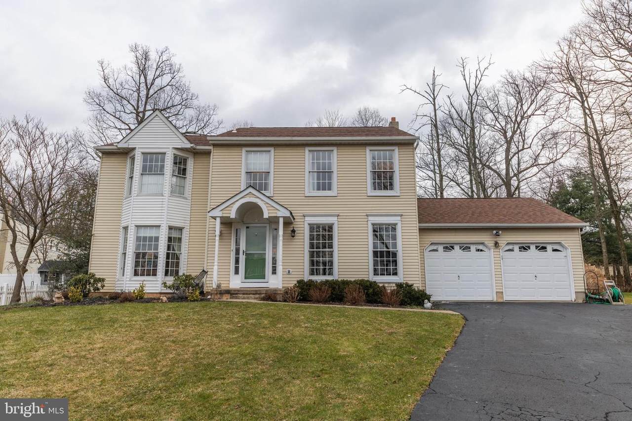103 Auburn Circle - Photo 1