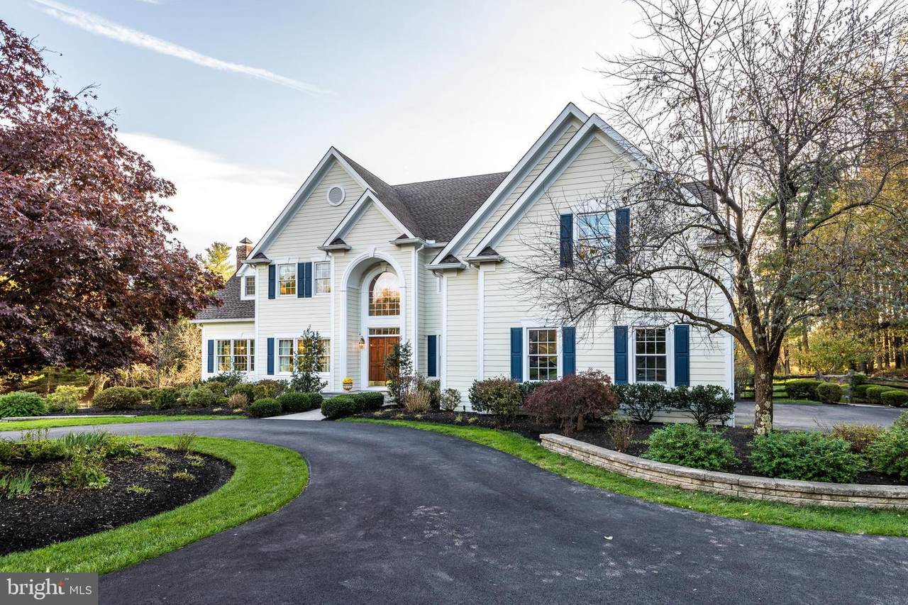 13 Bellinghamshire Place - Photo 1