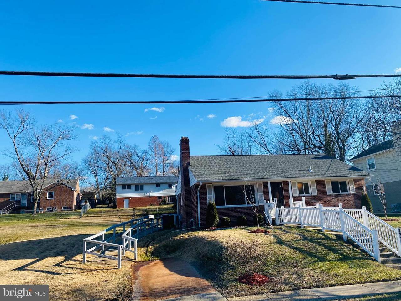 7213 Kipling Parkway - Photo 1
