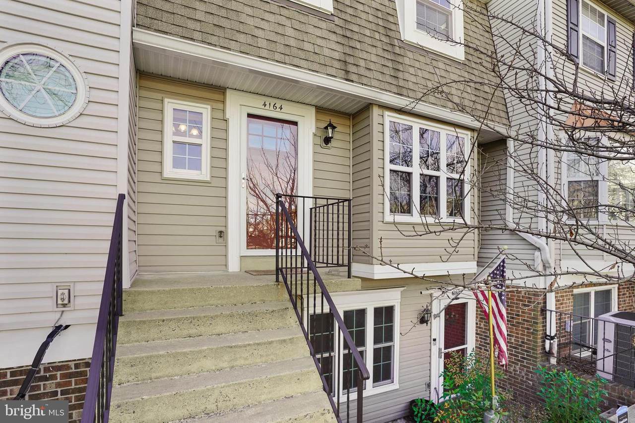 4164 Pleasant Meadow Court - Photo 1