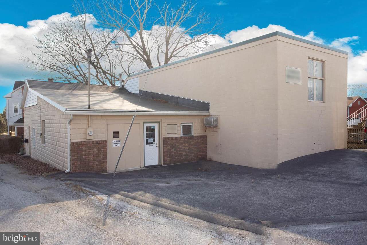 109 3RD Street - Photo 1