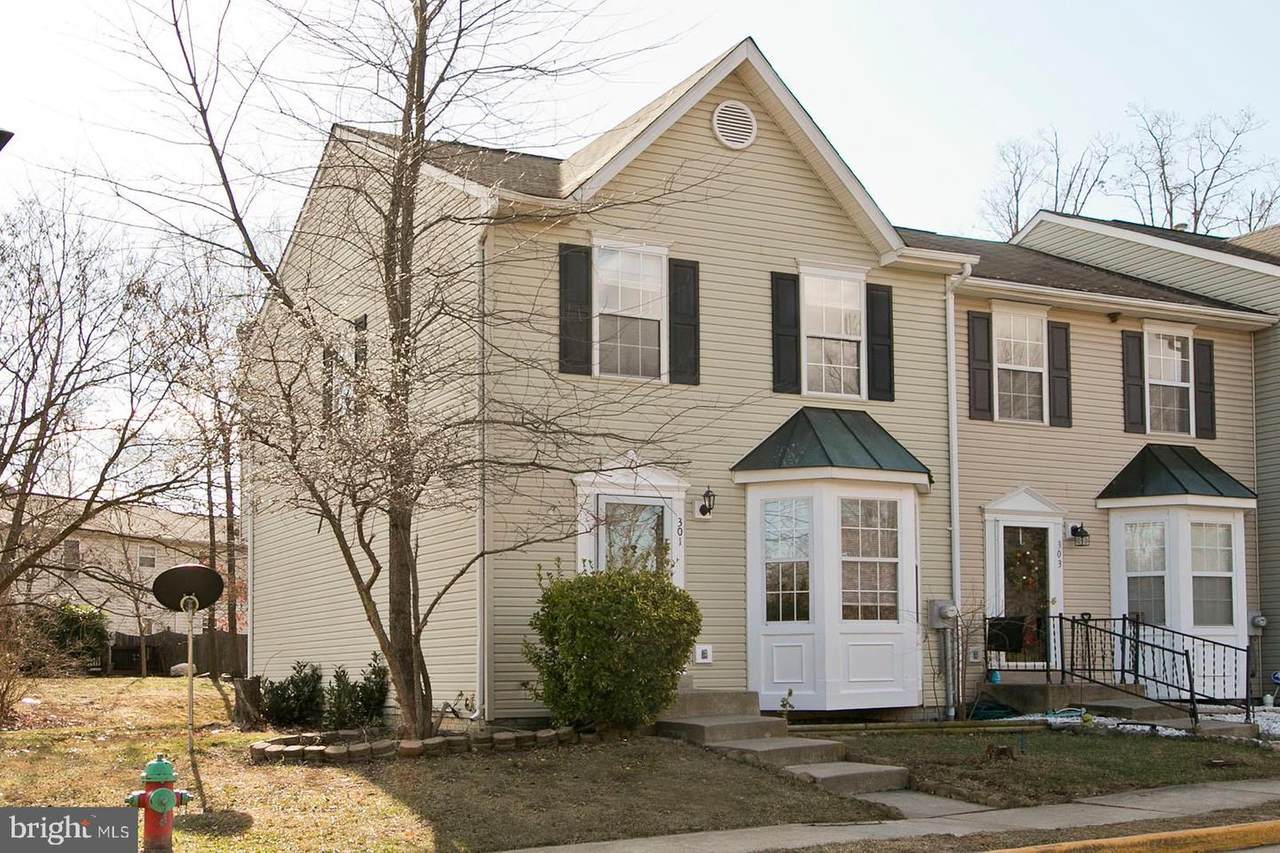 301 Sherando Circle - Photo 1