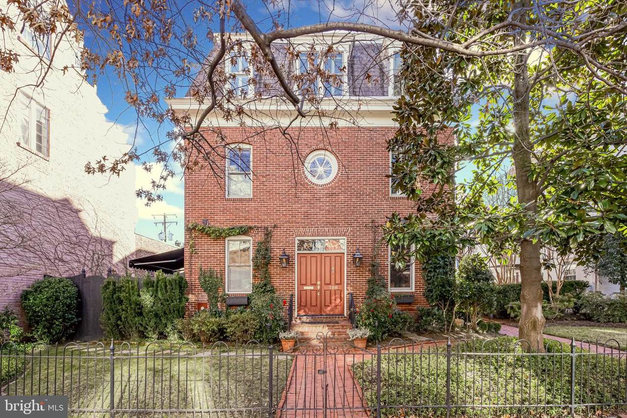 708 Duke Street - Photo 1