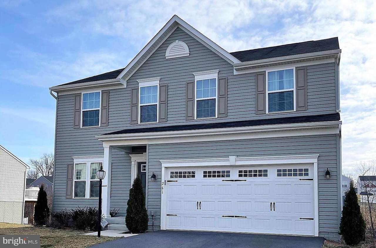 261 Northumberland Drive - Photo 1