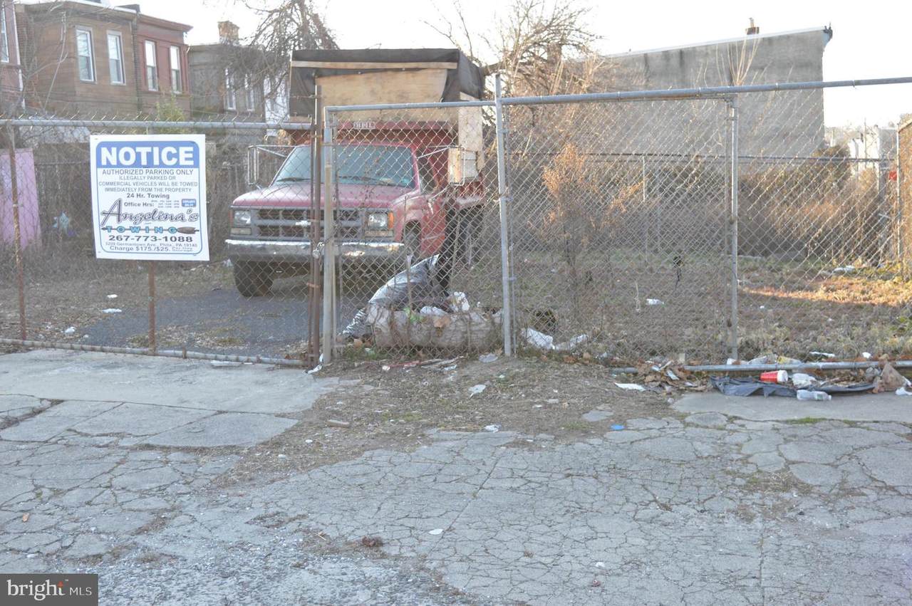 608 Allegheny Avenue - Photo 1