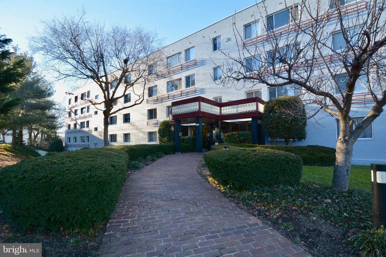 3701 5TH Street - Photo 1