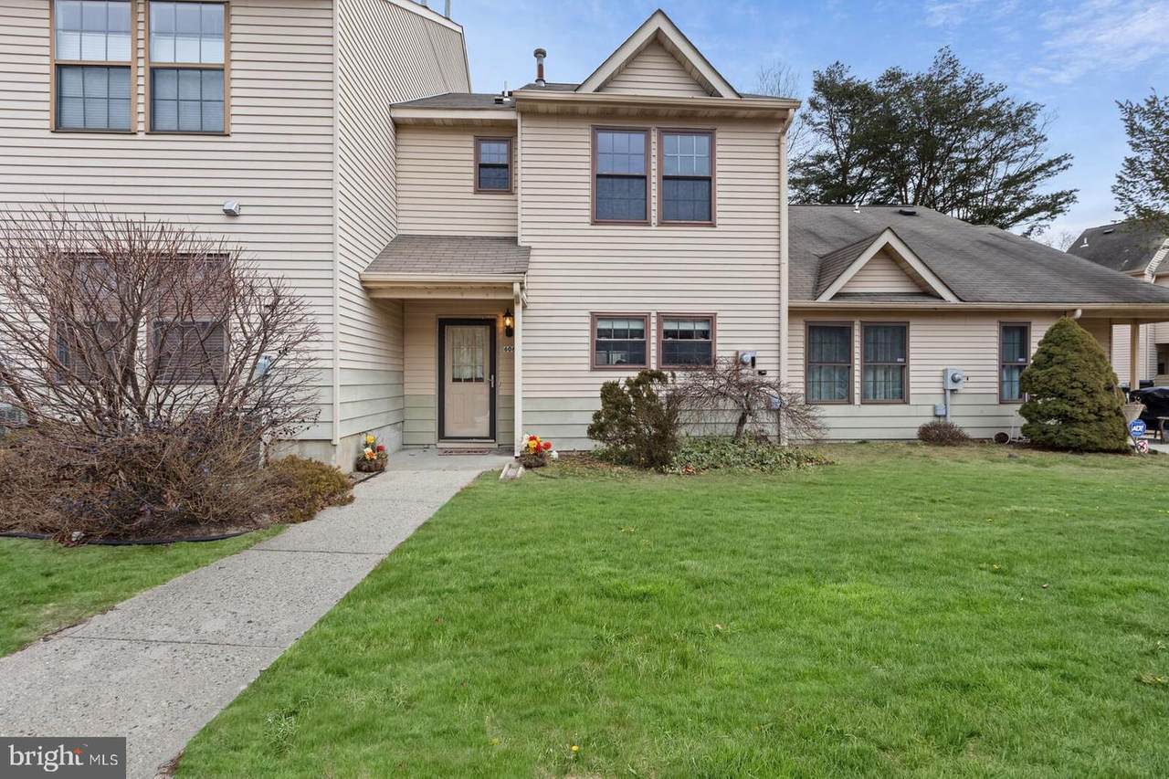 606 Bluebell Drive - Photo 1