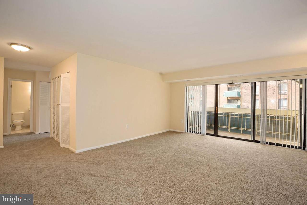 6139 Leesburg Pike - Photo 1
