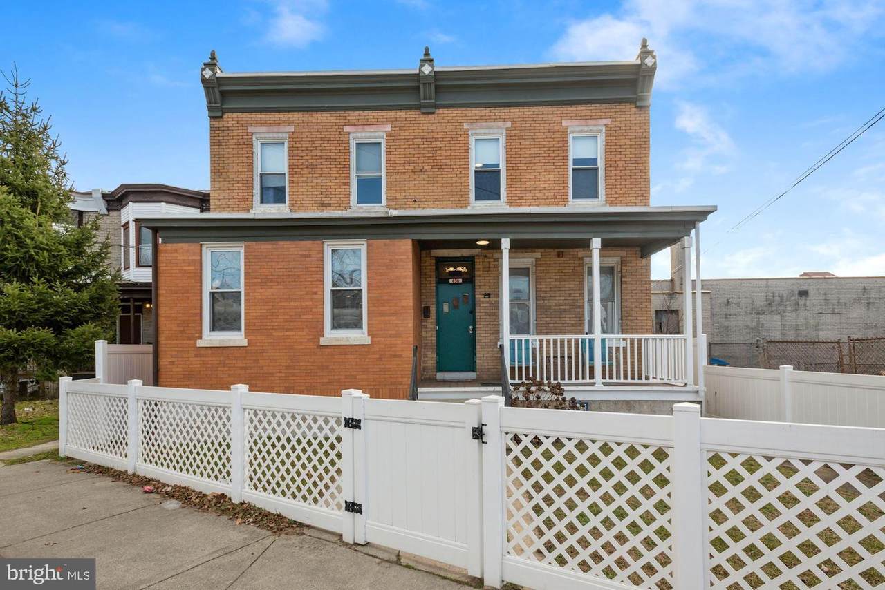 456 Hudson Street - Photo 1