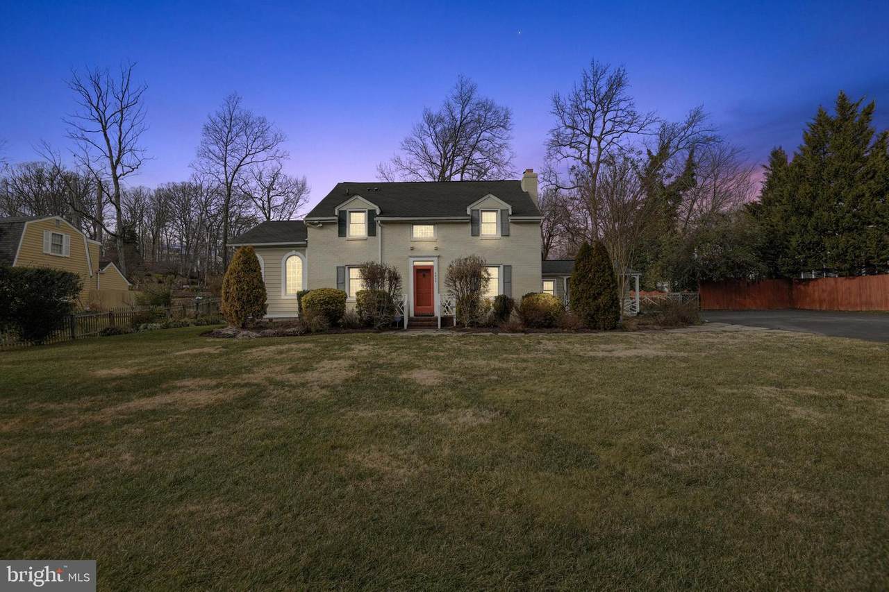5966 Telegraph Road - Photo 1