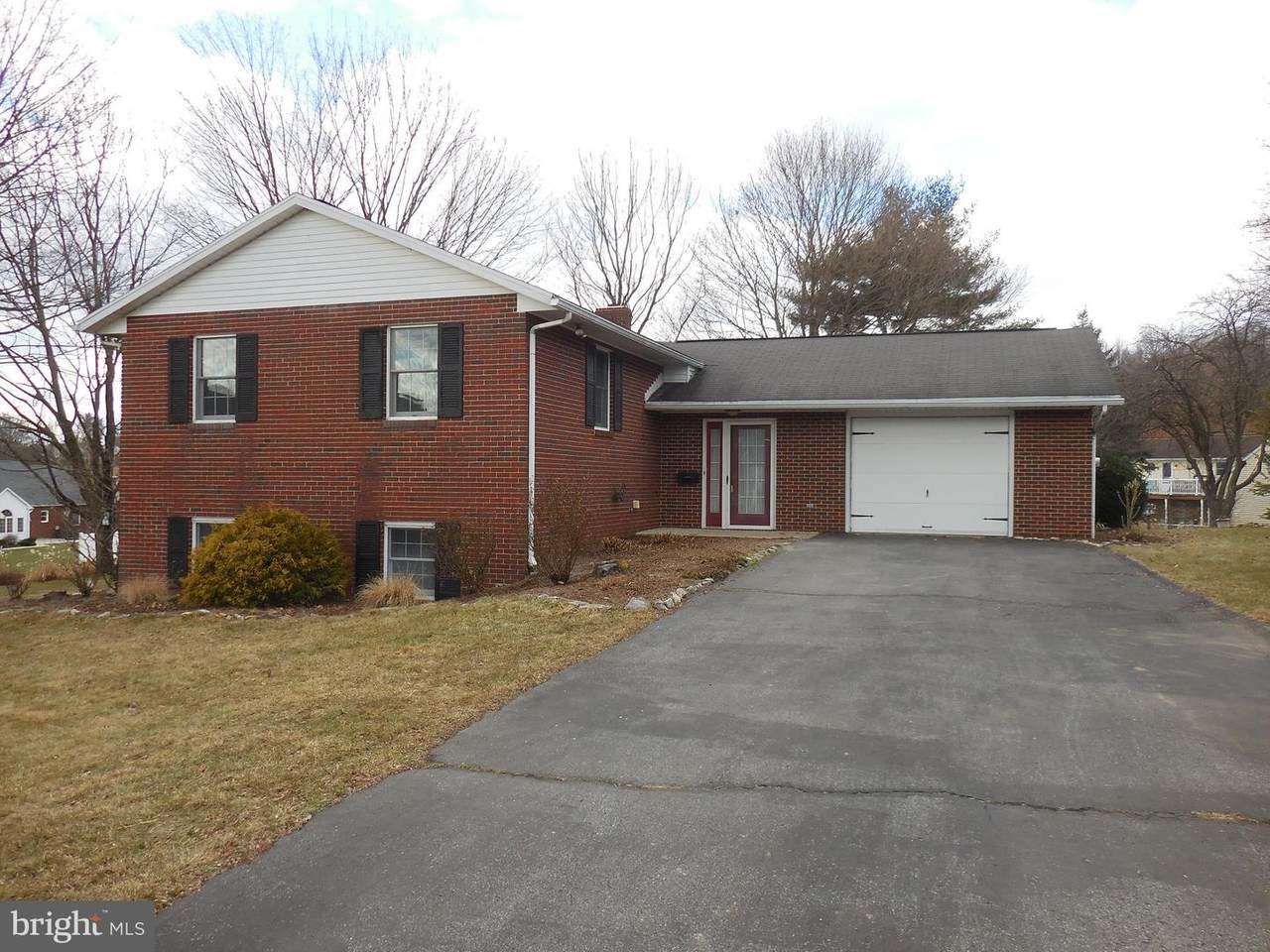 12137 Blue Ridge Court - Photo 1