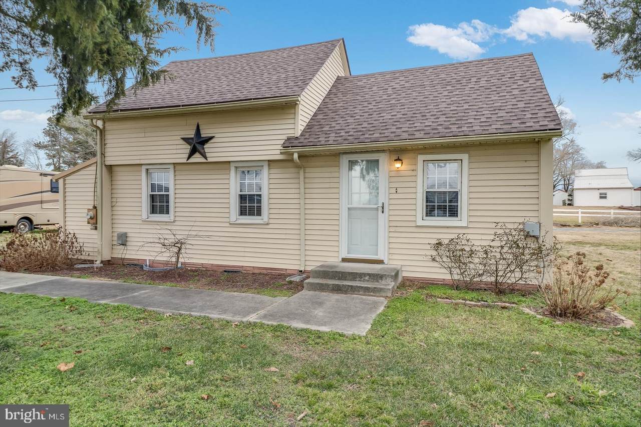 7135 Woodland Ferry Road - Photo 1