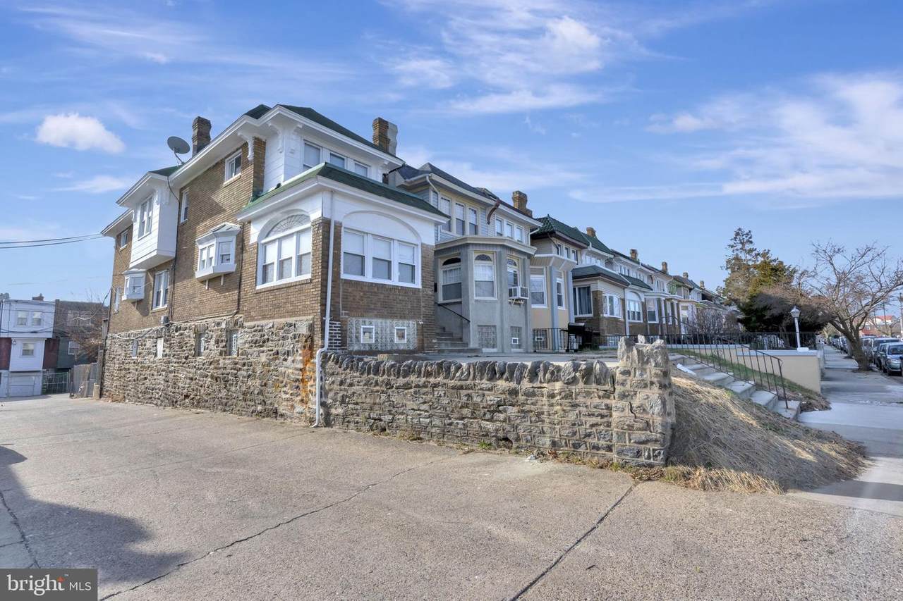 2414 76TH Avenue - Photo 1