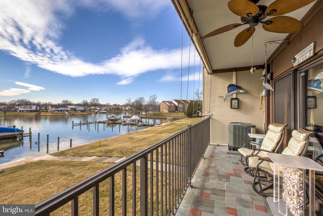 534 Riviera Drive - Photo 1