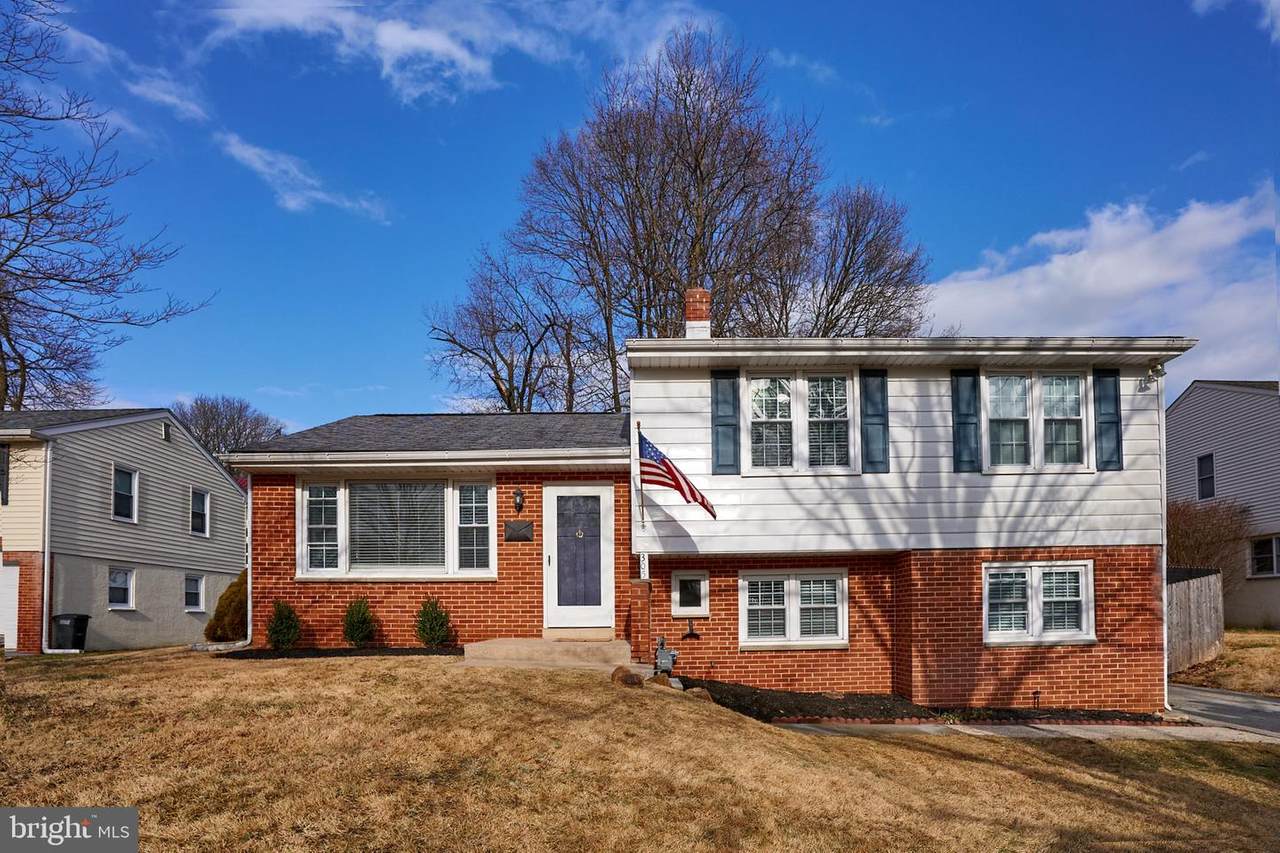 305 Marshall Street - Photo 1